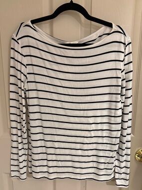 H&M- Women’s Long Sleeve Boatneck Stripe Top - White/Black